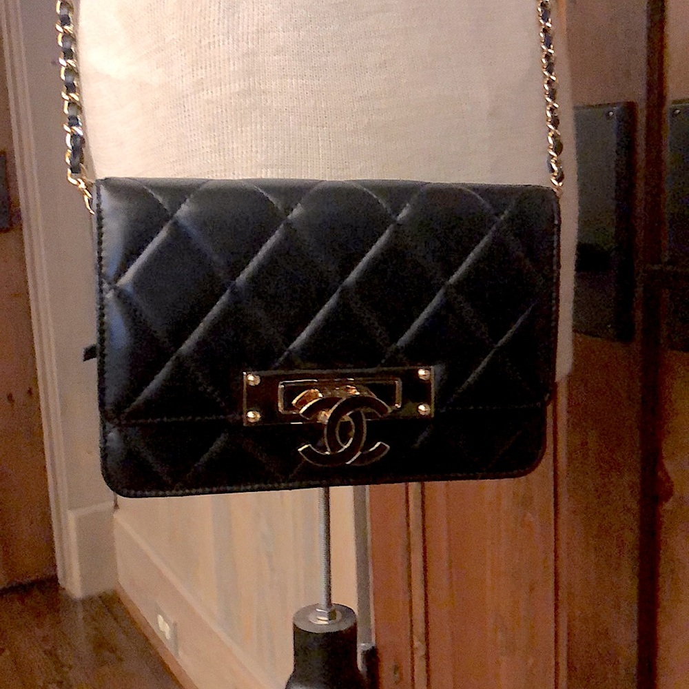 Chanel Flap bag Golden CC